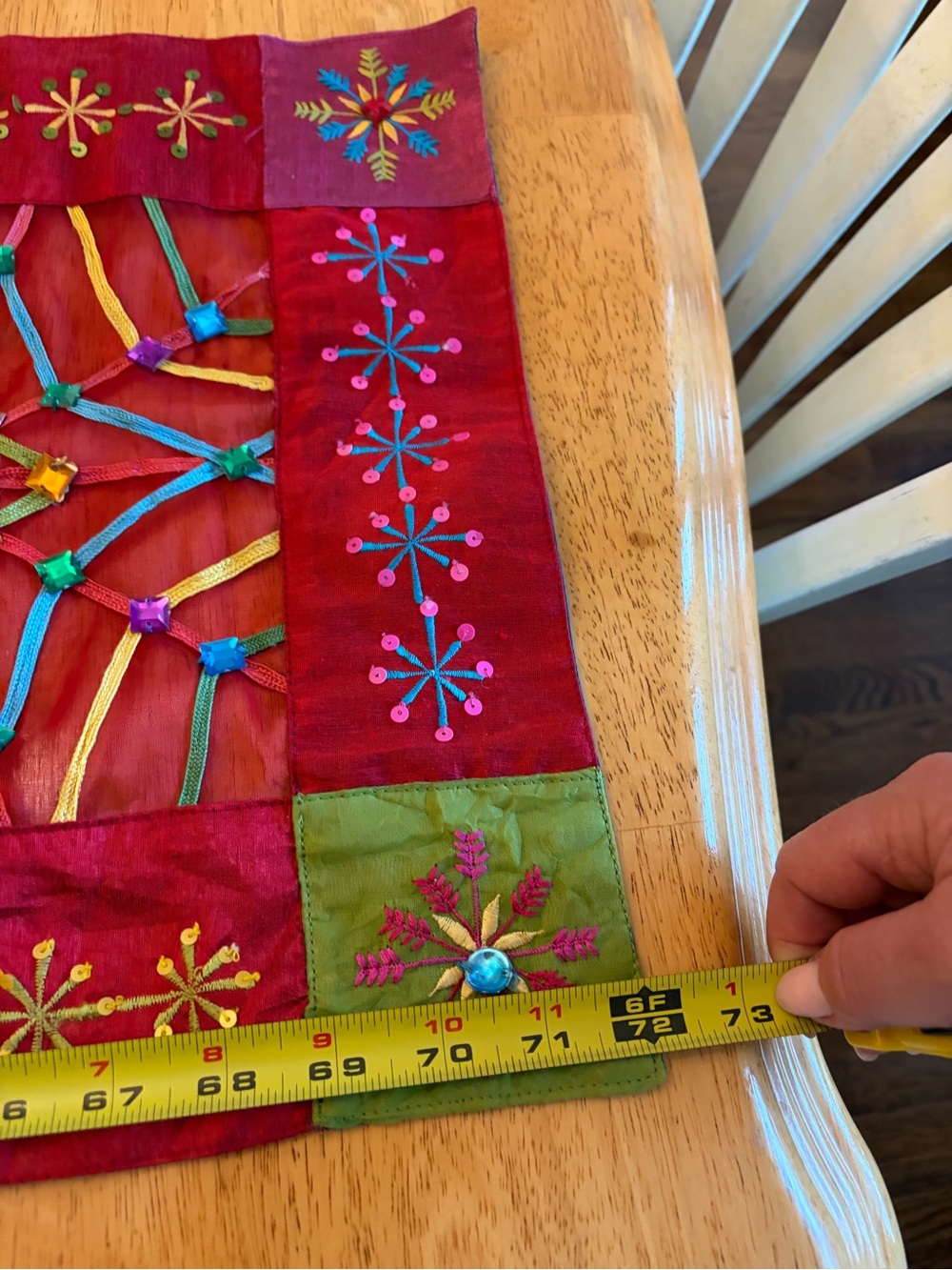 Embroidered Colorful Table Runner - Multicolor - Picture 4 of 6